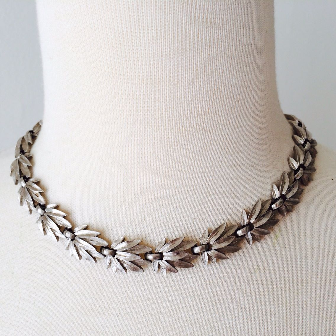 Silver leaf necklace 3